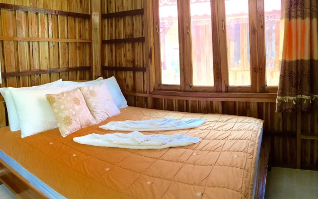 Srithong Resort