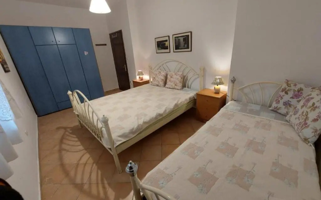 Elli's house