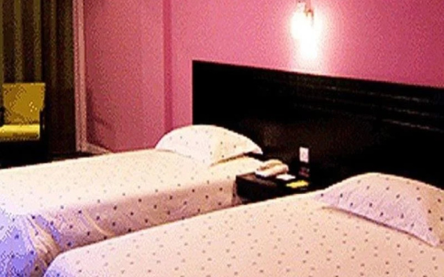 Motel 168 (Changsha Railway Station Metro Station)