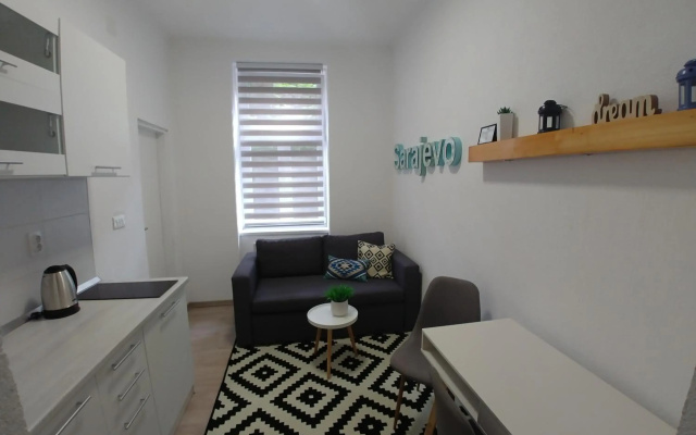Apartments Sari