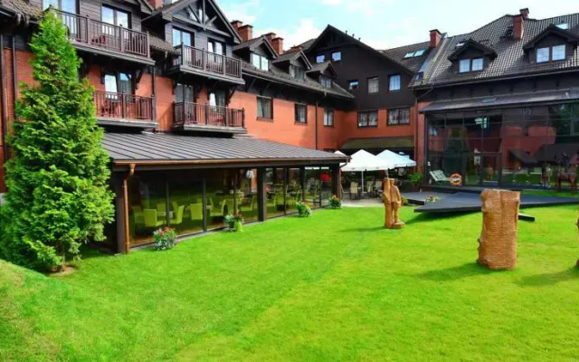 Best Western Hotel Żubrówka
