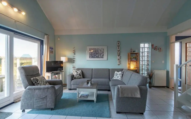 Villa in Julianadorp Near Sandy Beach