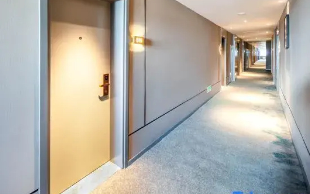 Homeinn Selected Hotel (Yuanping Ping'an Avenue Yongkang North Road)