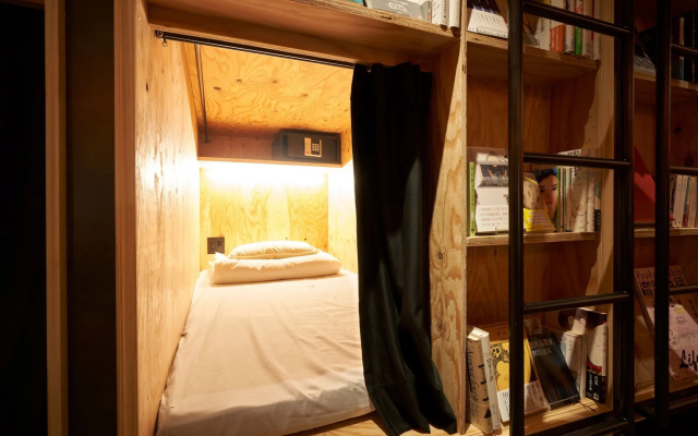 Book & Bed Tokyo Shinjuku - Hostel