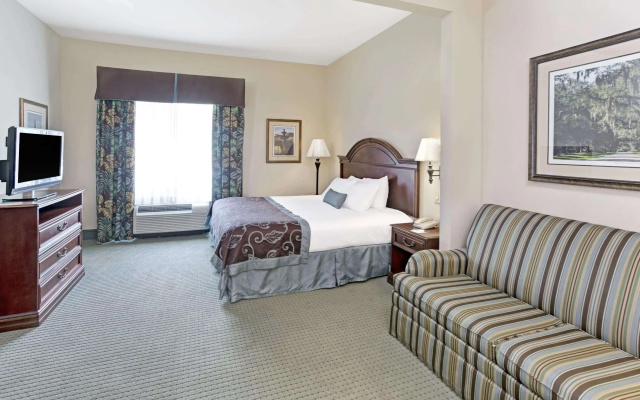 Wingate by Wyndham Charleston
