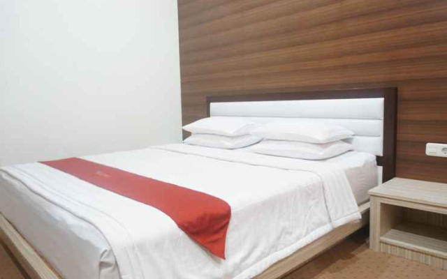 Hotel Grand Putra Syariah Kebumen