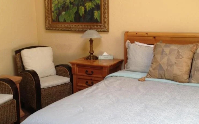 Vineyard Inn Hotel