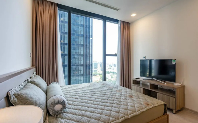 Nomad Homes Vinhomes Golden River