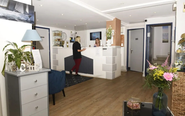 Cit'hotel Azur