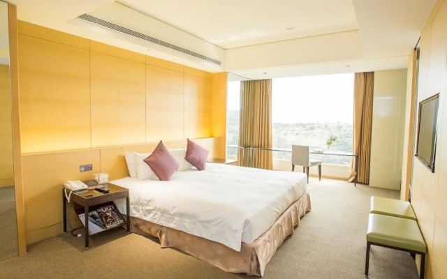 Freshfields Hotel
