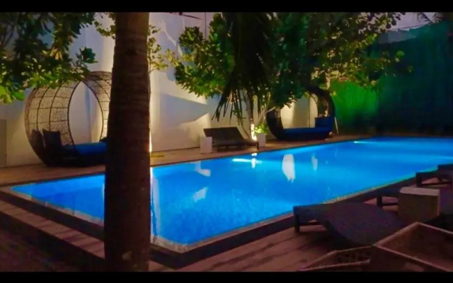 Cloud 9 Negombo