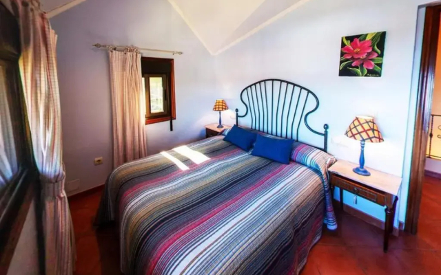 House In Bueu Pontevedra 100075