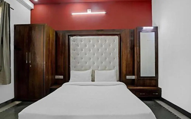Fabhotel Homestay By 7