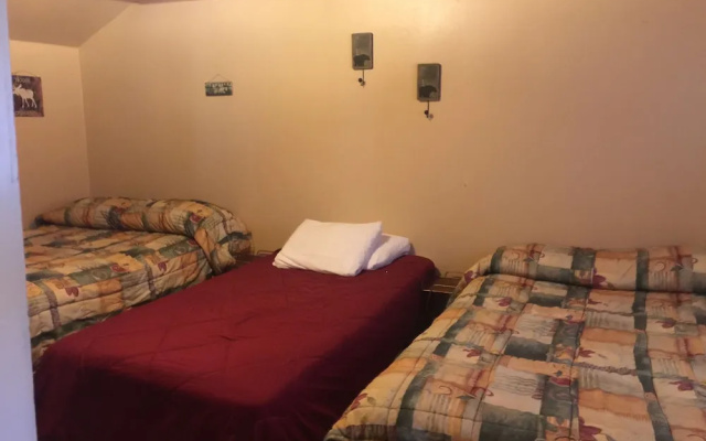 West Side Motel