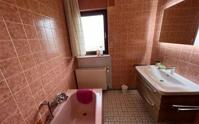 Holiday Home in Hesse with Infrared Sauna near Sauerland