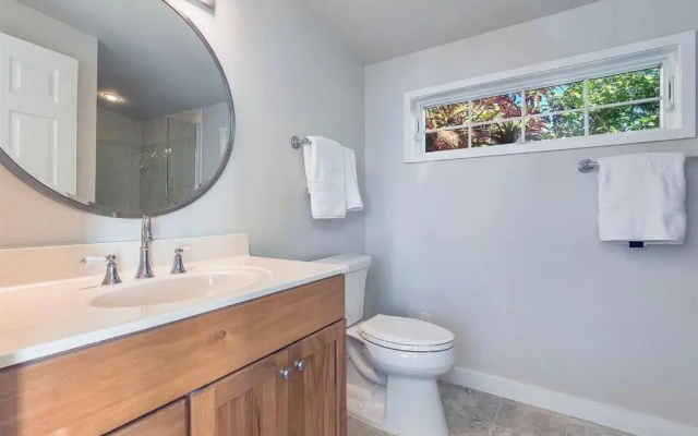 Captiva Charm