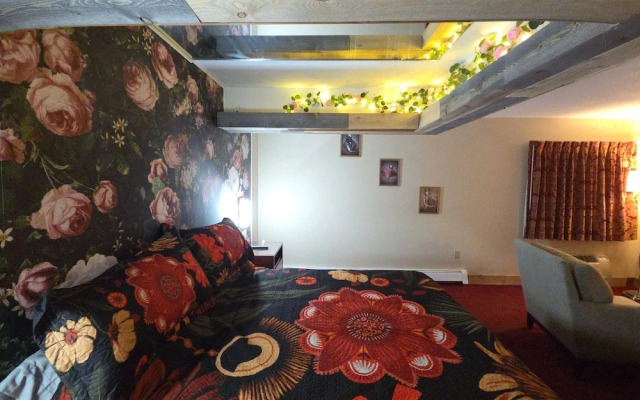 Chesaning Inn & Suites