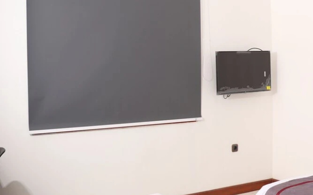 Kuldesak Room