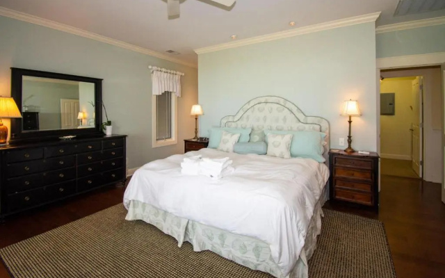 111 Cardinal Crest