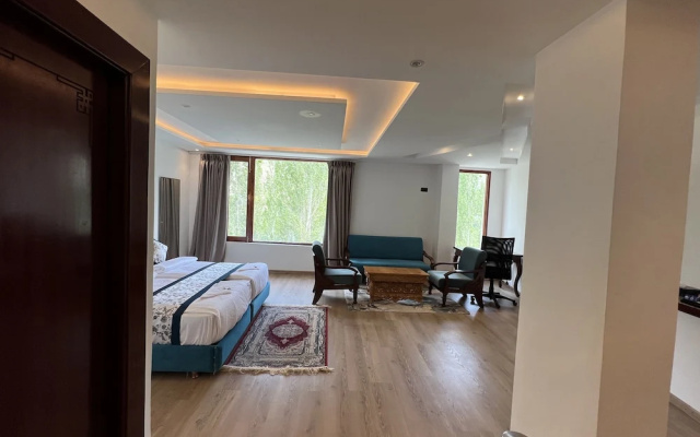 Hotel Maryul Kargil