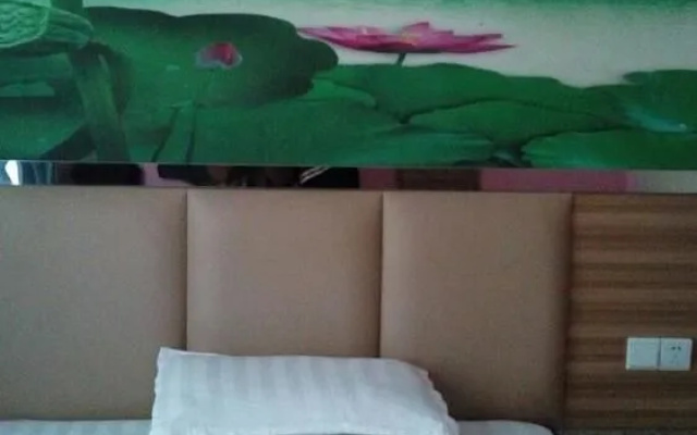 Sea fashion theme hotel