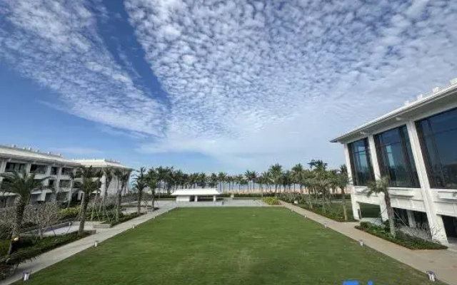 West Coast Hotel