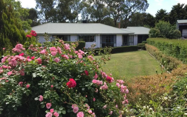 White Rose Cottage