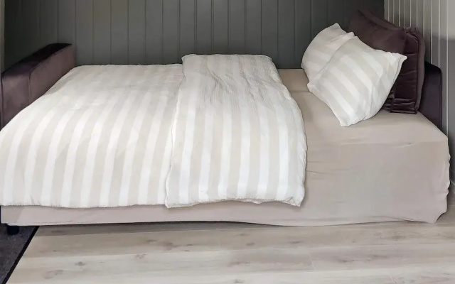 8 Person Holiday Home in Lyngdal