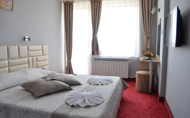 Perelik hotel
