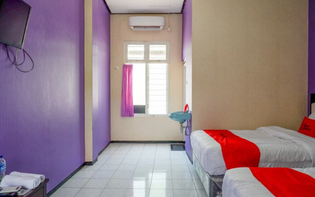 Ungu National Hotel by RedDoorz