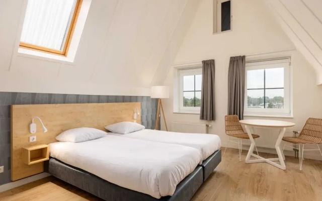 Comfortable Hotel Room in Center of Volendam