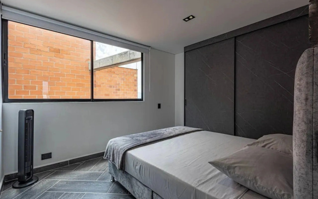 Grandioso Penthouse con Vista Panoramica y Jacuzzi