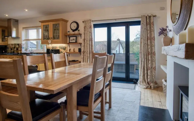 Little Glen - 3 Bedroom Holiday Home - Tenby