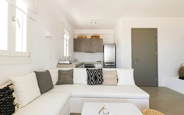 Windmills Villa 4 Luxury Villa in Kythnos