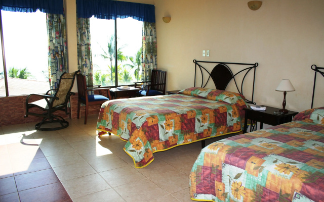 Paradise Jaco Beach Front