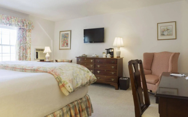 The Inn At Sawmill Farm