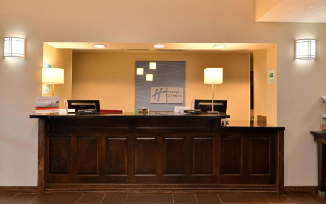 Holiday Inn Express & Suites St Marys by IHG