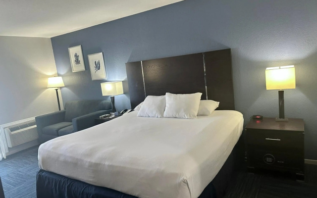 The Pacific Inn
