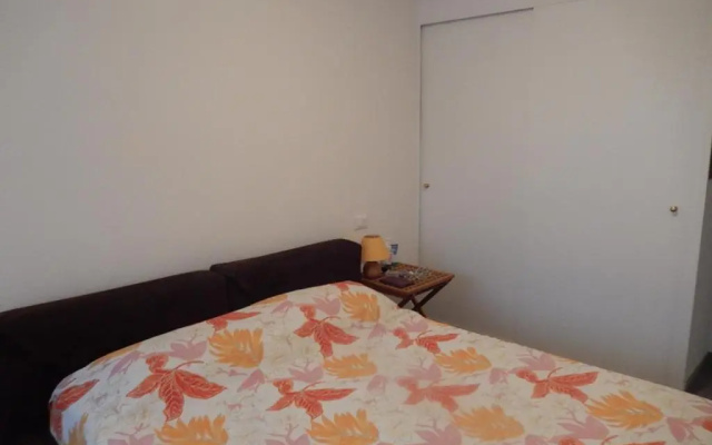 MODERNE 3 PIECES 30 m CROISETTE