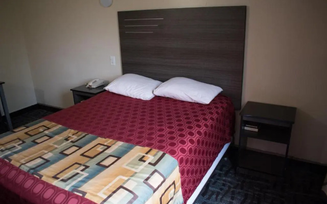 Inn Of Lenoir Motor Lodge