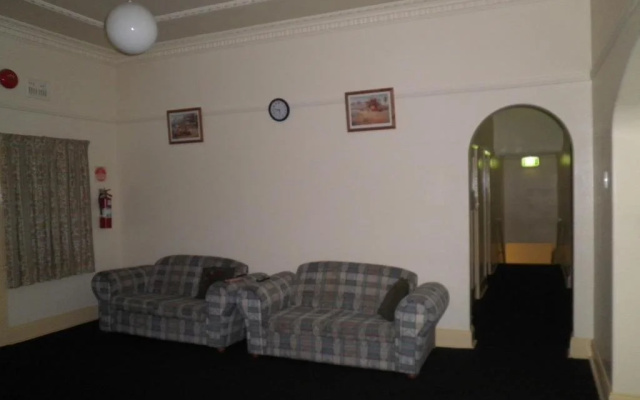 Grafton Hotel