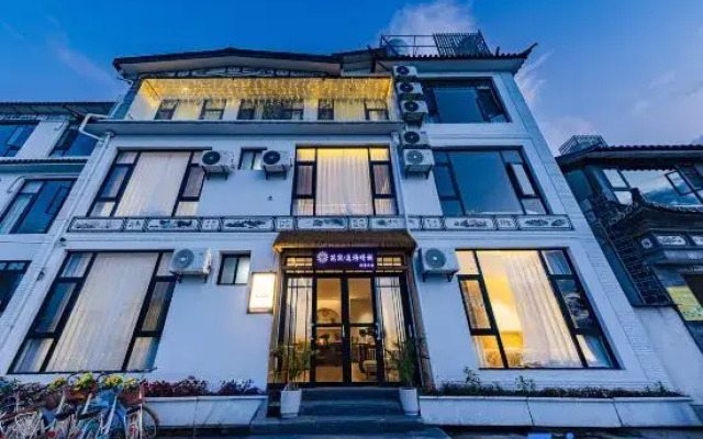 Floral Hotel·Dali coastal clear sea view Hotel