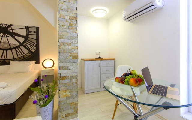 Penthouse Suites