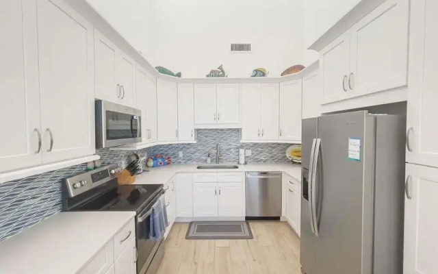 Sea Winds Condominiums I