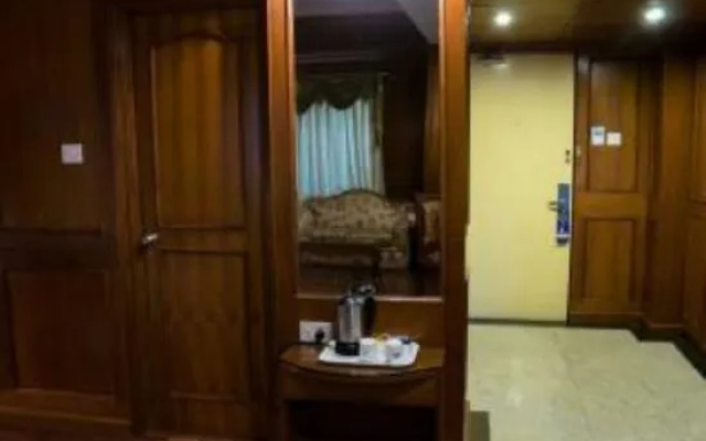 Hotel Sandesh The Prince