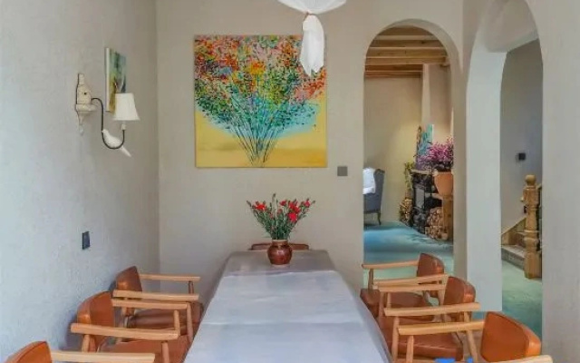 Fuxian Lake Tianye B & B