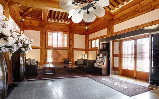 Hanok stay NAMWONYECHON