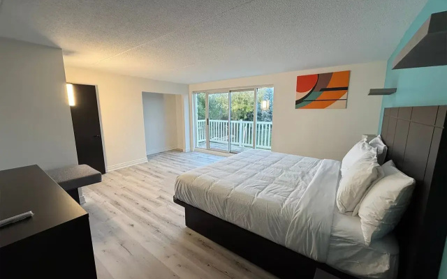 Howard Johnson By Wyndham Brampton