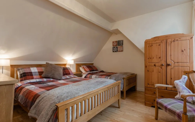 Tweed Cottage