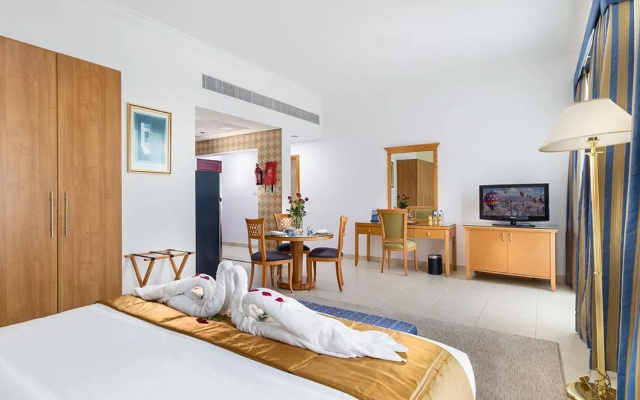 Roda Metha Suites